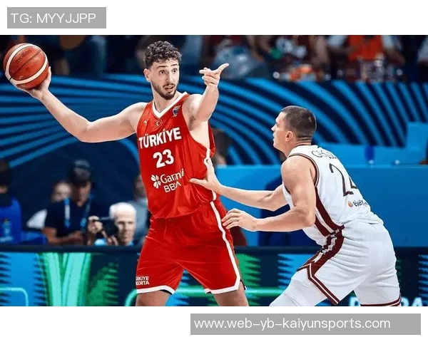 全能中锋表现惊艳约基奇与申京赛季数据双双突破200分100板70助攻